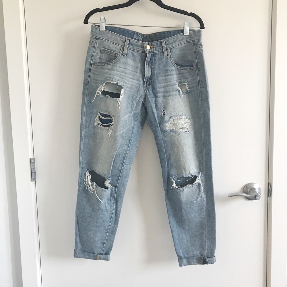 Ripped Boyfriend Jeans